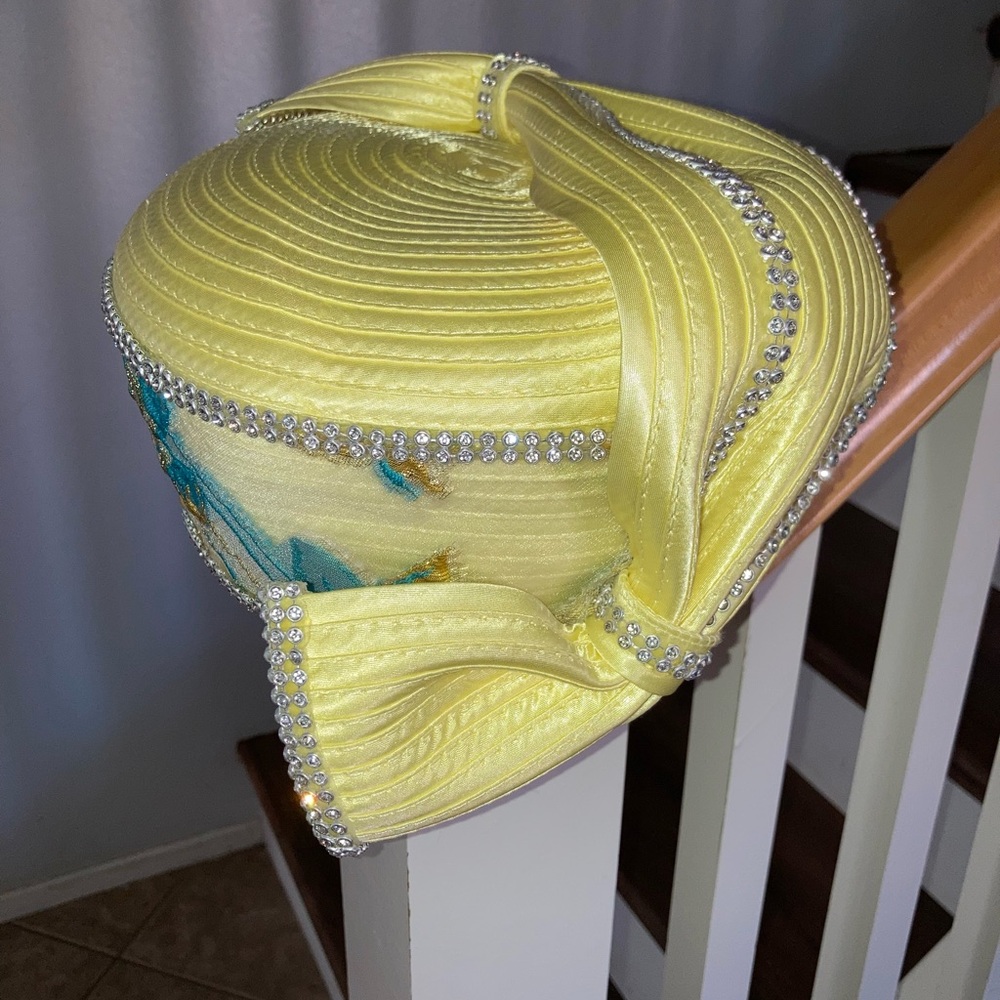 Dorinda Clark Cole women’s Yellow Rhinestone Embellished Satin Pillbox Hat